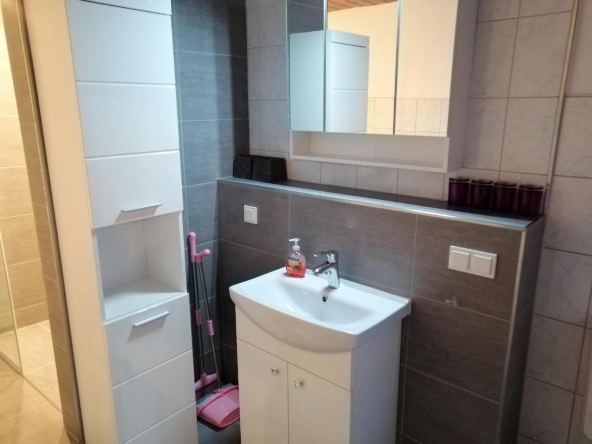 Ferienwohnung Ines 아이제나흐 외부 사진