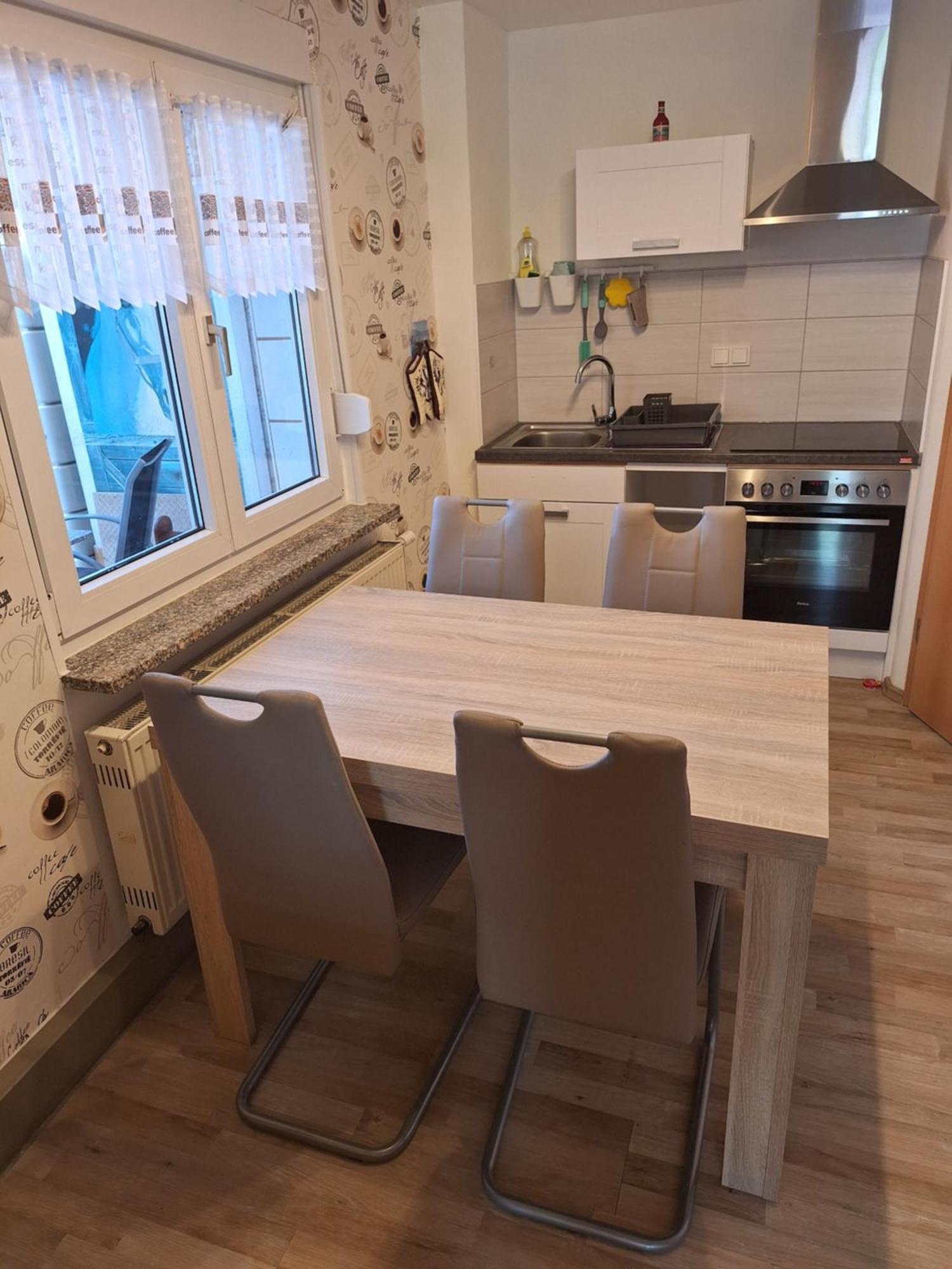 Ferienwohnung Ines 아이제나흐 객실 사진